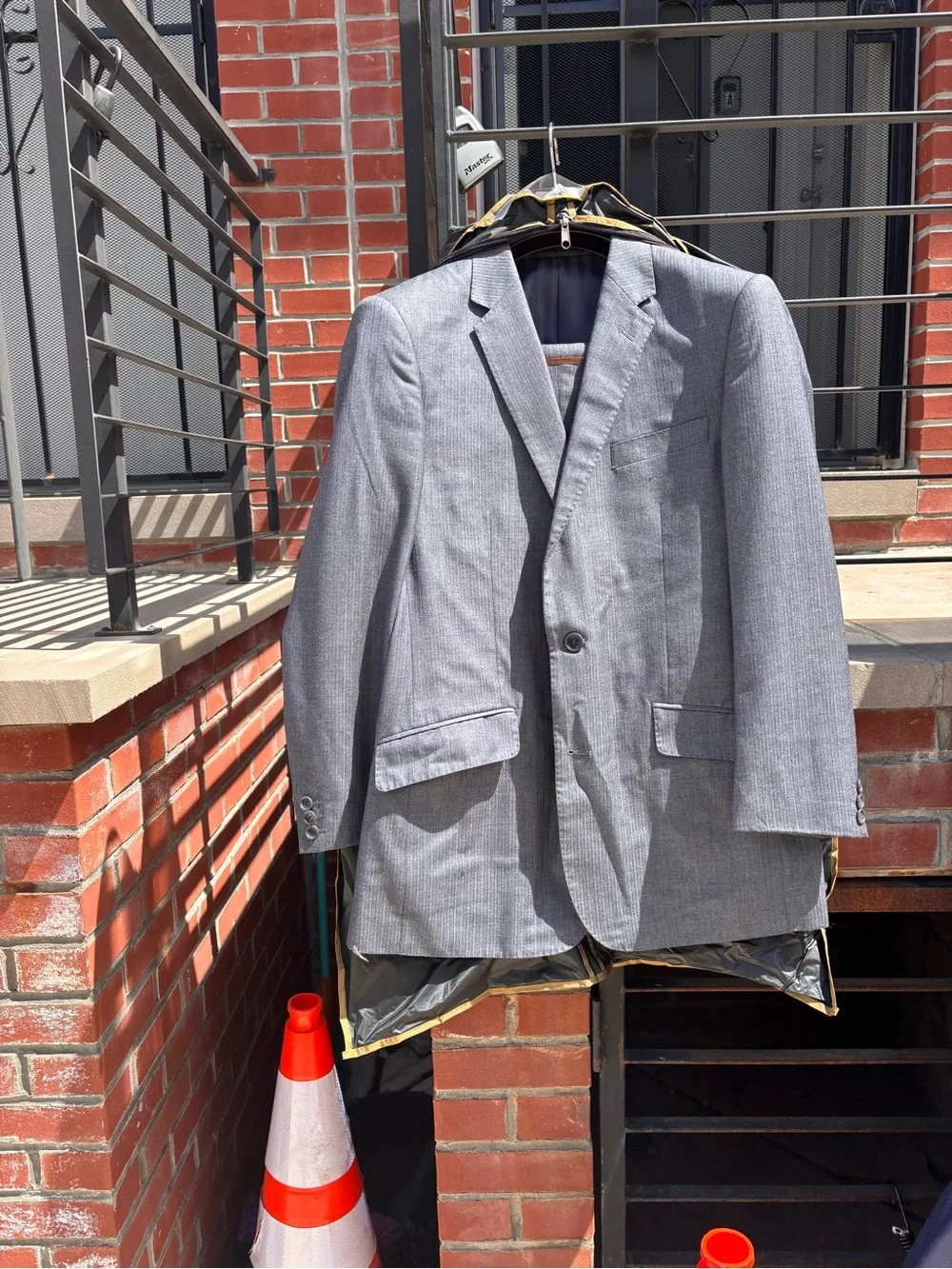 Classic Men's Gray Blazer - Single-Breasted Formal Jacket